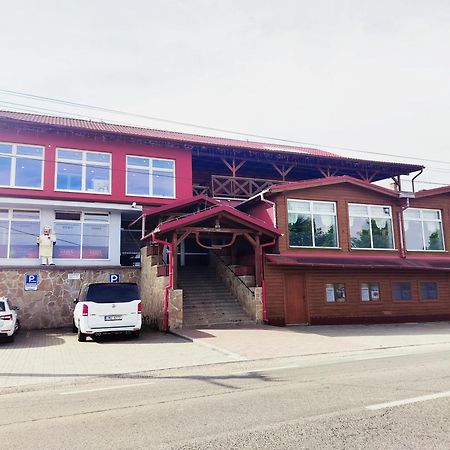Restaurant And Pension Stenly Spissky Stvrtok 외부 사진