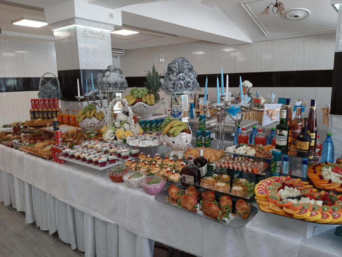 Restaurant And Pension Stenly Spissky Stvrtok 외부 사진