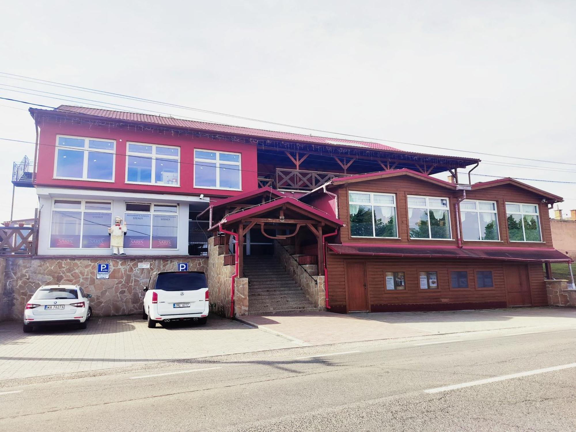 Restaurant And Pension Stenly Spissky Stvrtok 외부 사진